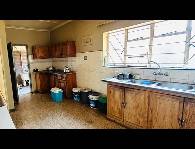 3 BEDROOM HOUSE FOR SALE IN PRETORIA WEST